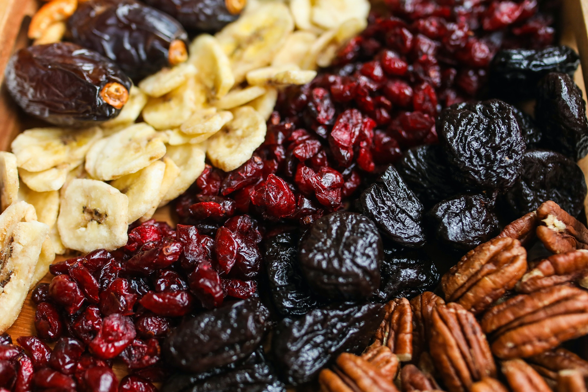 is-dried-fruit-healthy